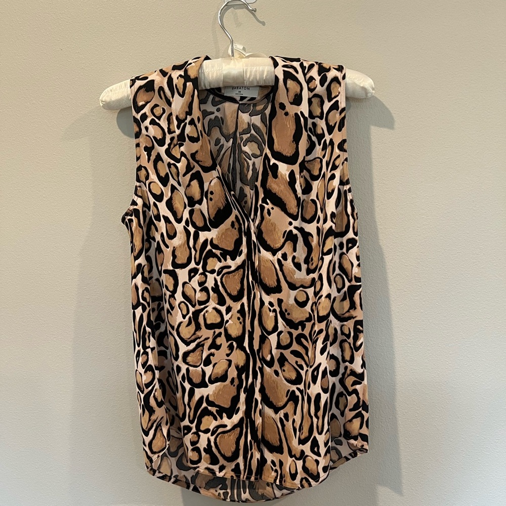 Aritzia Leopard Print Sleeveless Blouse
